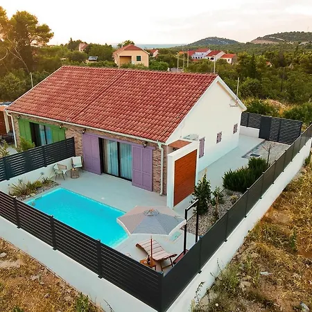 Casa Viola *